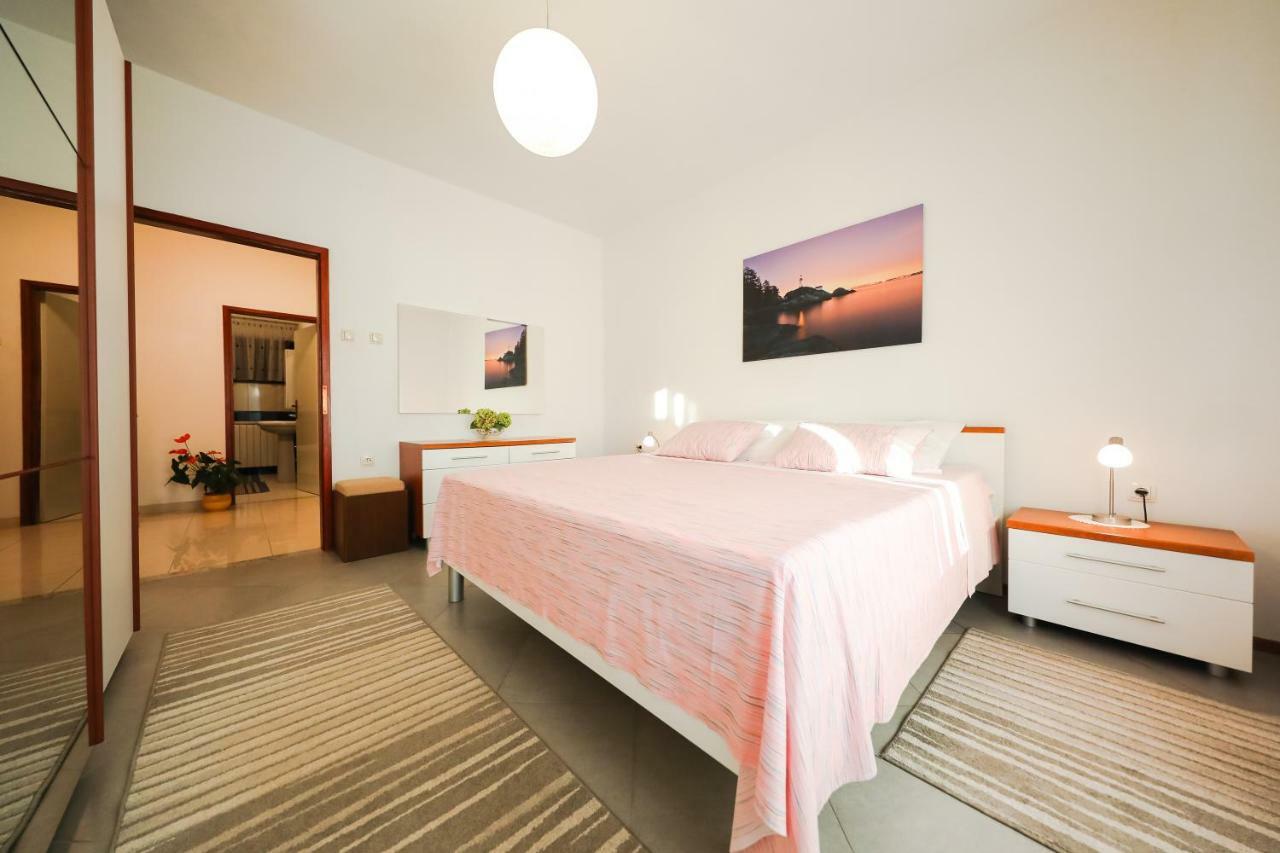 Apartman Antisin Zára Kültér fotó